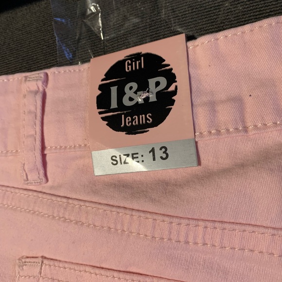 Womens I&P Shorts - Picture 6 of 10